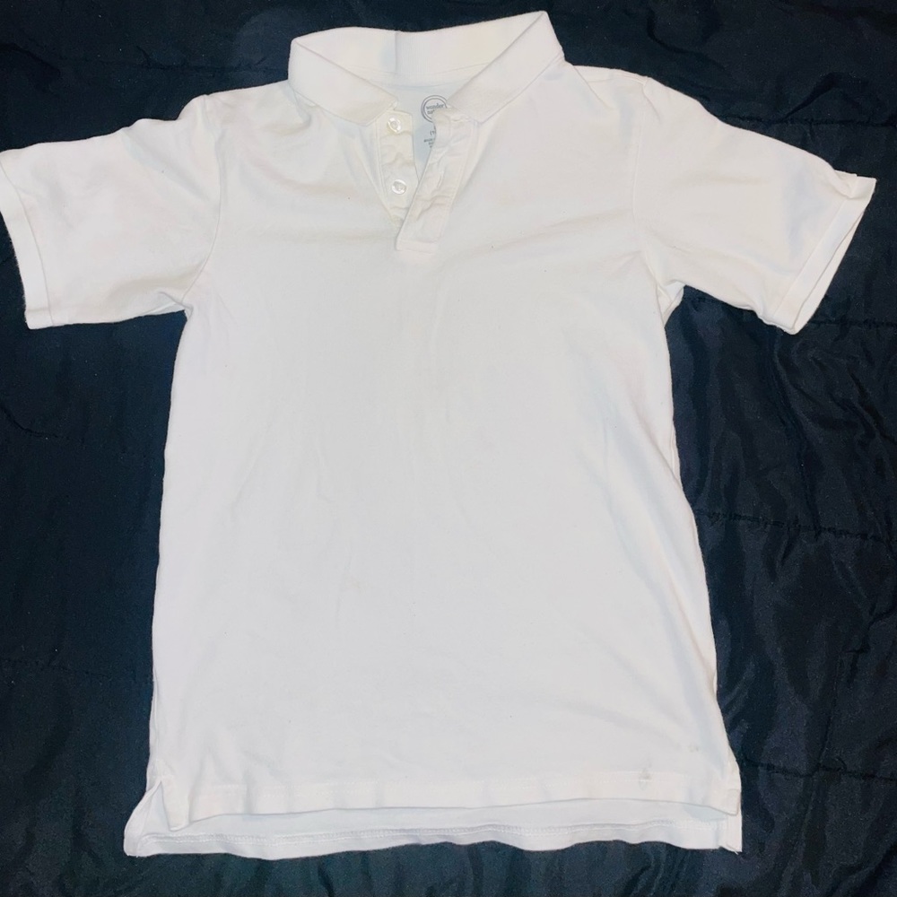 White boys polo tshirt